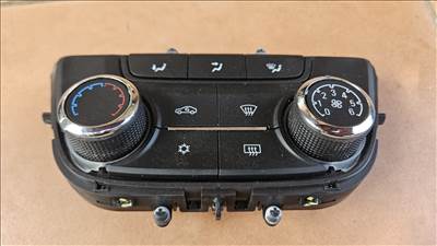 Opel Mokka Fűtéskapcsoló  13429876