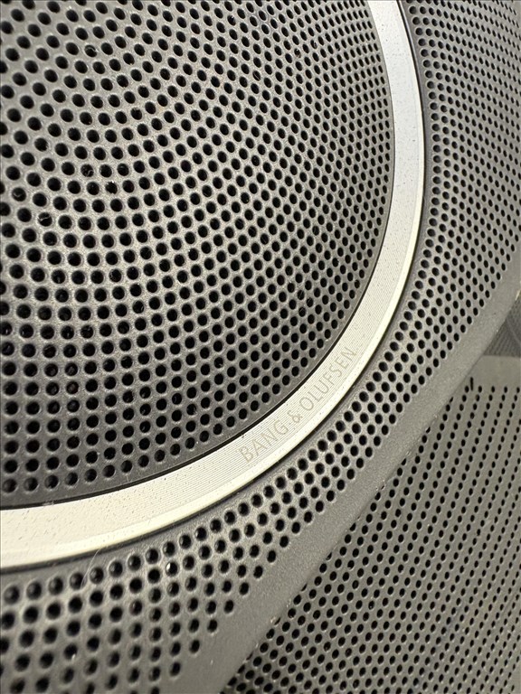 Audi A5 (B8 - 8T) B8 - 8T autós zene, multimédia alkatrészek bang&olufsen 3. kép