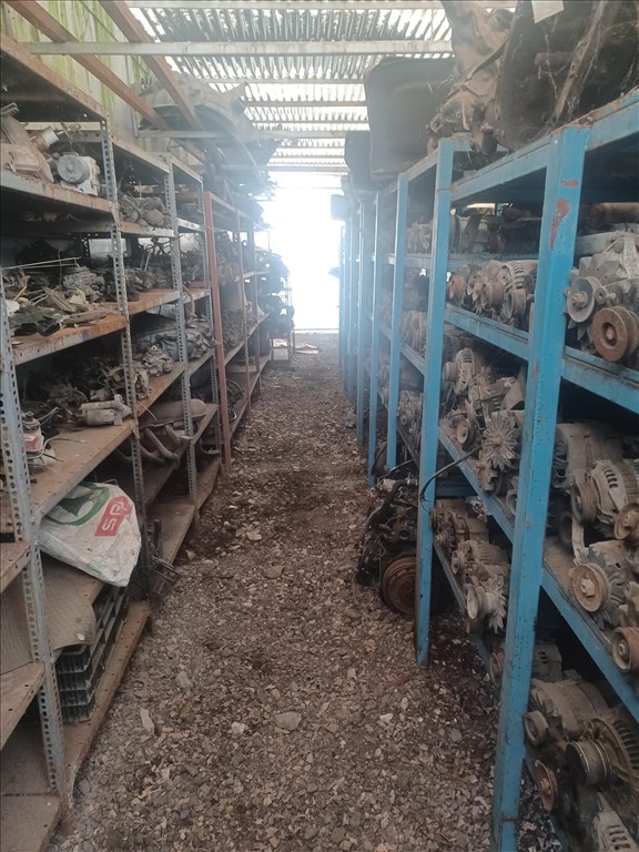 Skoda Octavia I bontásra egyben eladó 8. kép