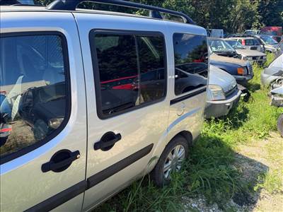 Fiat Doblo I bal hátsó tolóajtó 
