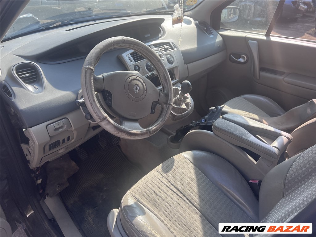 Renault Scénic II 1.9DCI bontott alkatrészei 3. kép