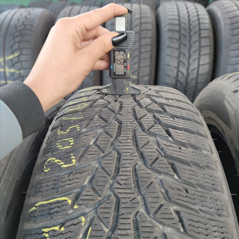 205/65 R16 Nokian téli gumi 89000ft a 4db/74/ 2. kép