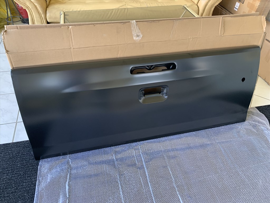 Toyota Hilux (AN10/AN20/AN30) ablakemelő kapcsoló  5. kép