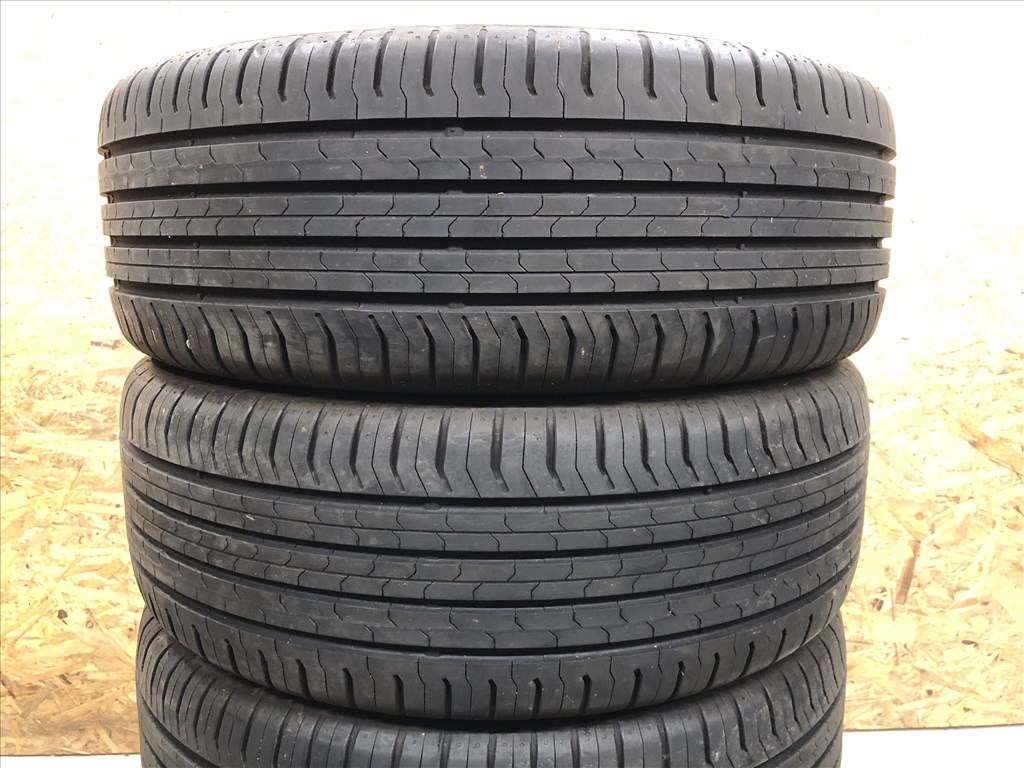 215/55/17 Continental nyári gumi jó állapotban 215 55 17 2. kép