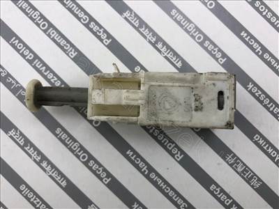 Kuplung pedál kapcsoló - GRANDE, DOBLO, COMBO - BO.51798630 -  - Bontott Fiat  51798630