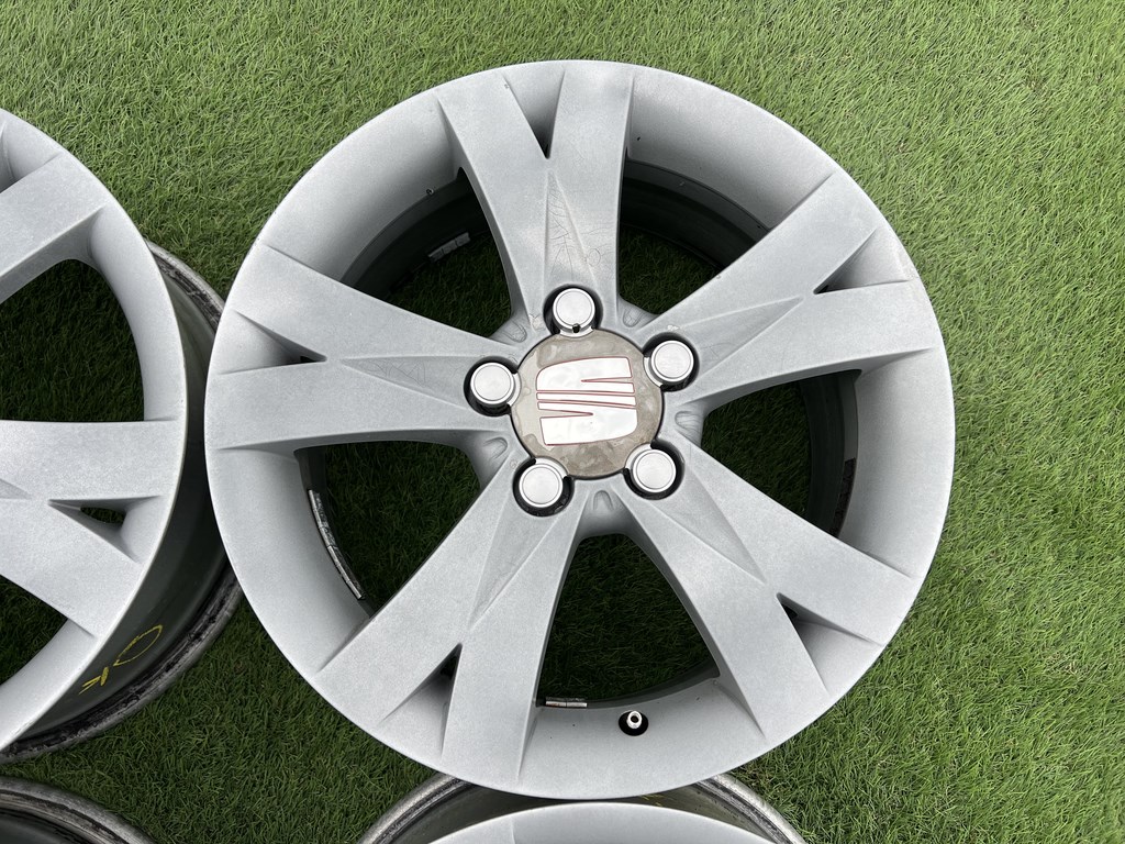 5x112 16" Seat gyári alufelni 7Jx16h2 ET59 4. kép