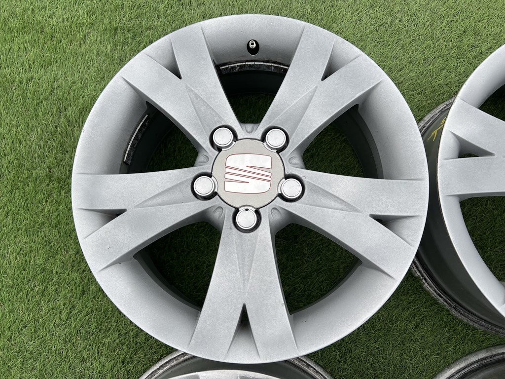 5x112 16" Seat gyári alufelni 7Jx16h2 ET59 5. kép