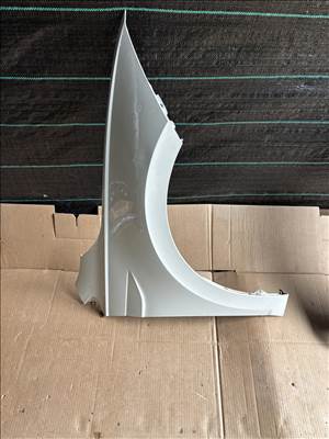 Volkswagen Polo VI Jobb első FEHÉR sárvédő 2g0821106