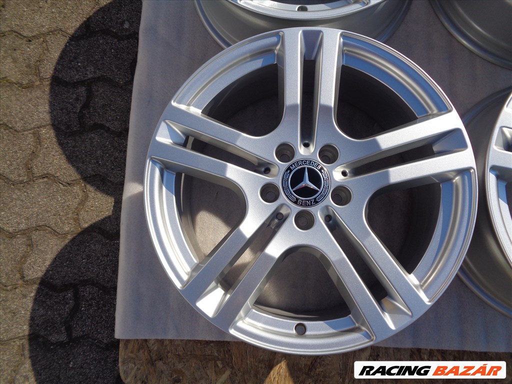 Új Mercedes Gyári alufelni 18-as, GLA, GLB-re eladó. 3. kép