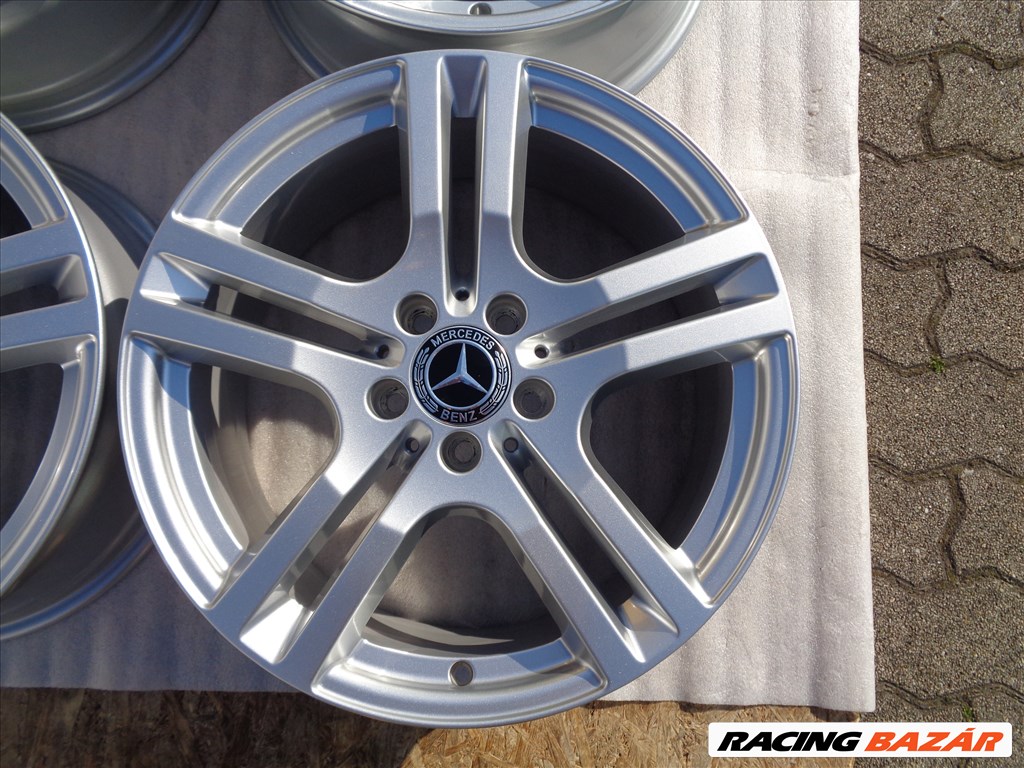 Új Mercedes Gyári alufelni 18-as, GLA, GLB-re eladó. 5. kép