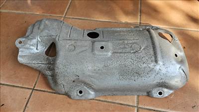 Opel Astra J 2.0 CDTI Kipufogó hővédő lemez A20dth A20dte A20dt  55562332