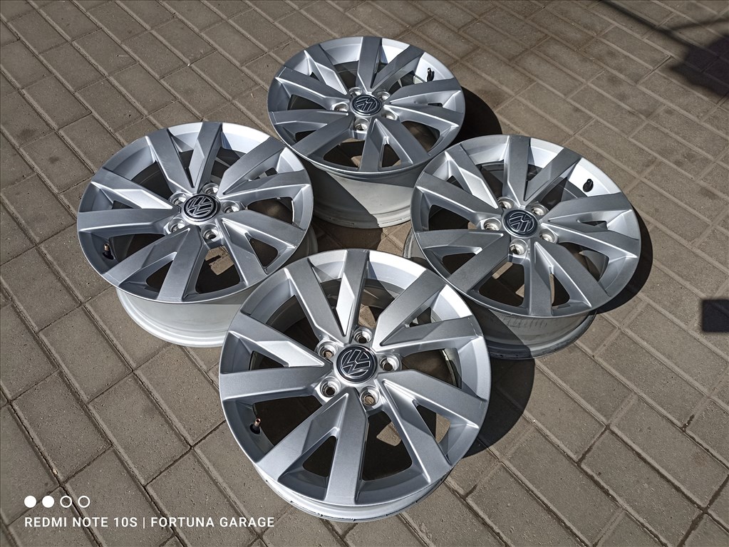 5x112 16" Volkswagen használt alufelni garnitúra 2. kép