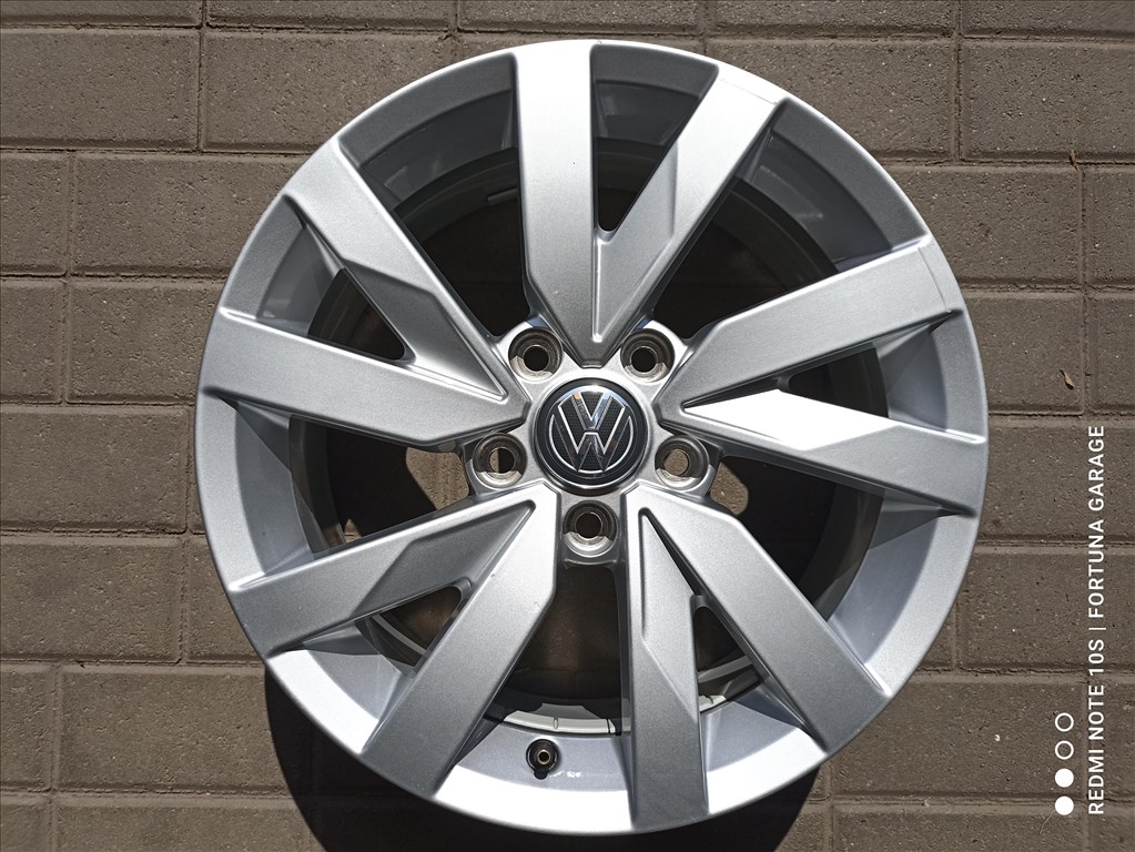5x112 16" Volkswagen használt alufelni garnitúra 3. kép