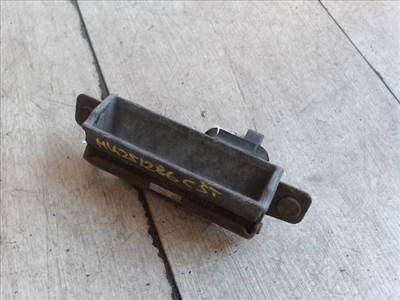 MAZDA 6 05-08 Csomagtérajtó nyitó kar