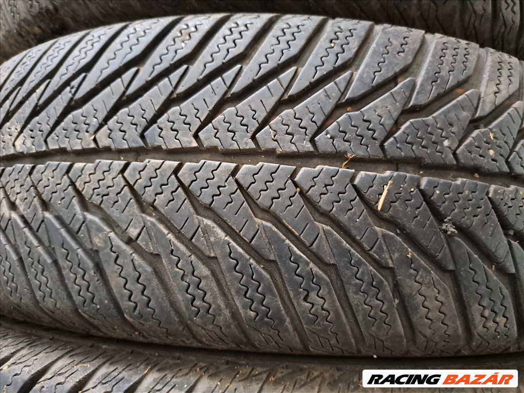 4db 175/65 R15 Matador Sibir Snow MP54 Téli gumi eladó!!! ára! 6500Ft/db Állapota: 6mm minta 4. kép