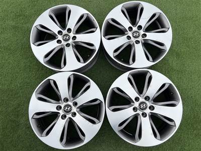 5x114.3 18" Hyundai gyári alufelni 7Jx18h2 ET41