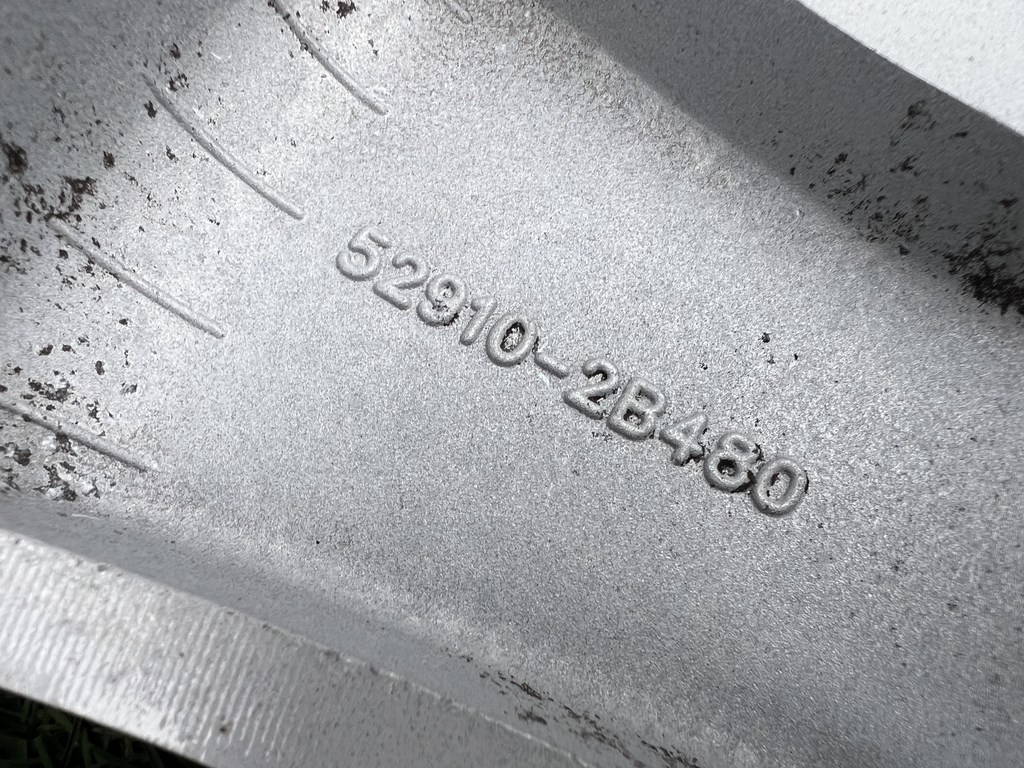 5x114.3 18" Hyundai gyári alufelni 7Jx18h2 ET41 9. kép