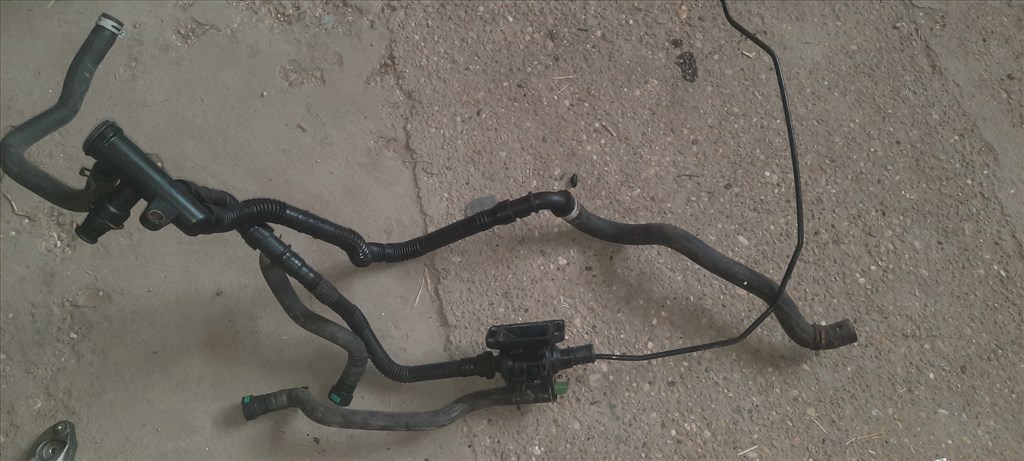 Mazda 2 (ZQ) MZI 1.4 1.4 tdci vízcső  1. kép