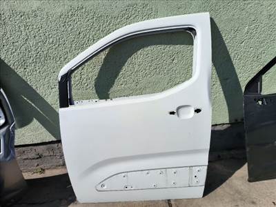 Opel Combo E Bal első Ajtó