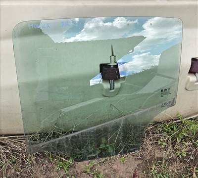 Opel Mokka Bal hátsó ajtó oldalüveg  95276489
