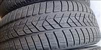 Defekttűrő Pirelli Scorpion MOE 235/55 R19 téli gumik 4db