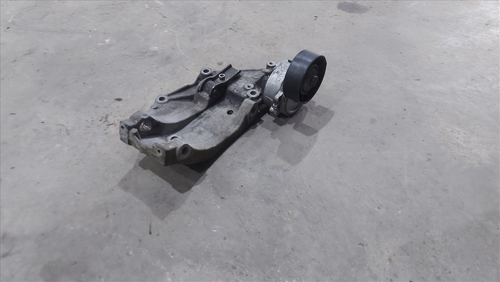 Citroen C4 C5 Peugeot 307 407 Generátor tartó konzol szíjfeszítő 7176 1611424380 2. kép