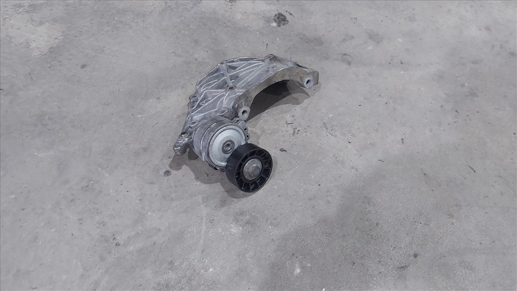 Citroen C4 C5 Peugeot 307 407 Generátor tartó konzol szíjfeszítő 7176 1611424380 5. kép