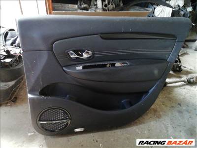 Renault Scénic III dCi 130 FAP Jobb első Ajtó kárpit 