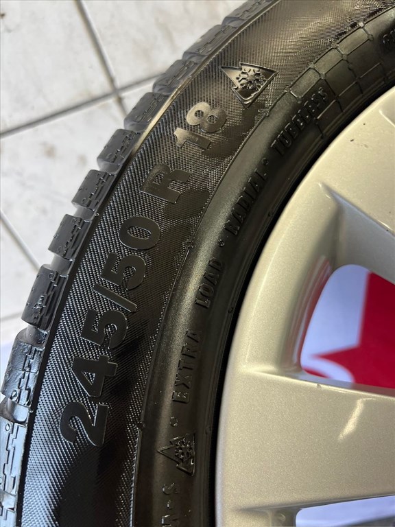 Bmw GT 5X120 Gyári 245/50R18 jó téligumikkal 3. kép