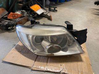 Mitsubishi Outlander I MITSUBISHI OUTLANDER Jobb Fényszóró