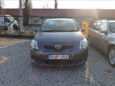 Bontásos: TOYOTA AURIS 2.0 D-4D 2007es Executive első szélvédő  5610102300 sb1kd56e90f017409