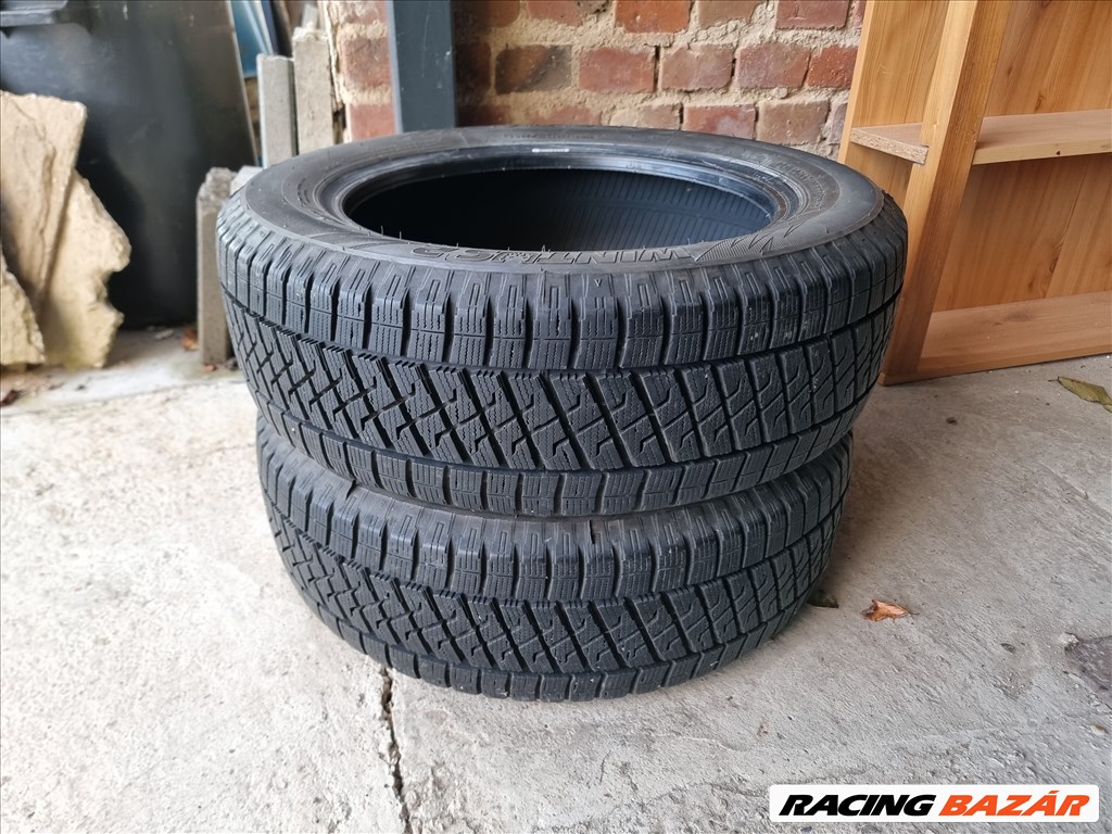 195/60R16C Lassa téli gumi 2db újszerű állapotban olcsón eladó! 3. kép