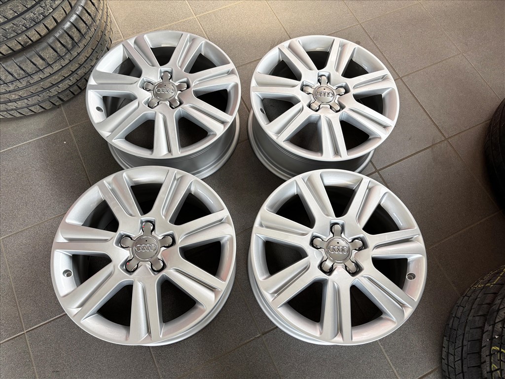 Audi A4 B8 17" 5x112 gyári alufelni eladó 17 coll A3 A6 5. kép