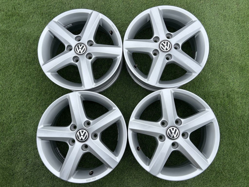 5x112 15" Volkswagen gyári alufelni 6Jx15h2 ET43 1. kép