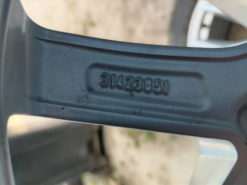  VOLVO xc60 18"alufelni, 235/60 Bridgestone gumi  9. kép