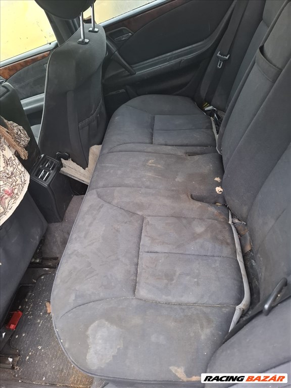 Mercedes E 200 (W210) bontott alkatrészei 7. kép