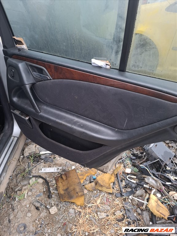 Mercedes E 200 (W210) bontott alkatrészei 14. kép