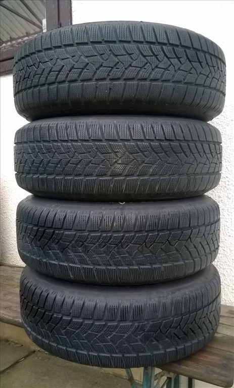 Eladó 4db 16-os 5x114.3-as Enzo Alufelni 215/70R16 Dunlop SUV téli gumival  3. kép