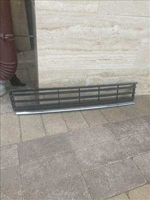 Volkswagen Passat B7 első lökhárító króm rács(2010