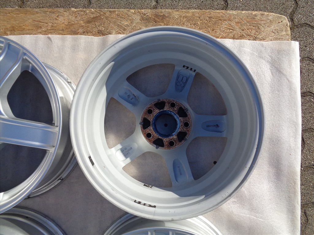 Advanti Racing alufelni 16-os, 5×114.3-as osztóval szép állapotban eladó. 6. kép