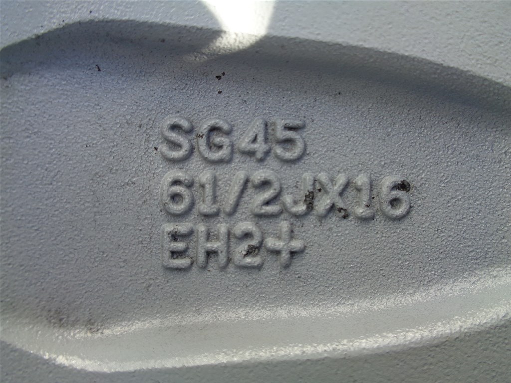 Advanti Racing alufelni 16-os, 5×114.3-as osztóval szép állapotban eladó. 8. kép