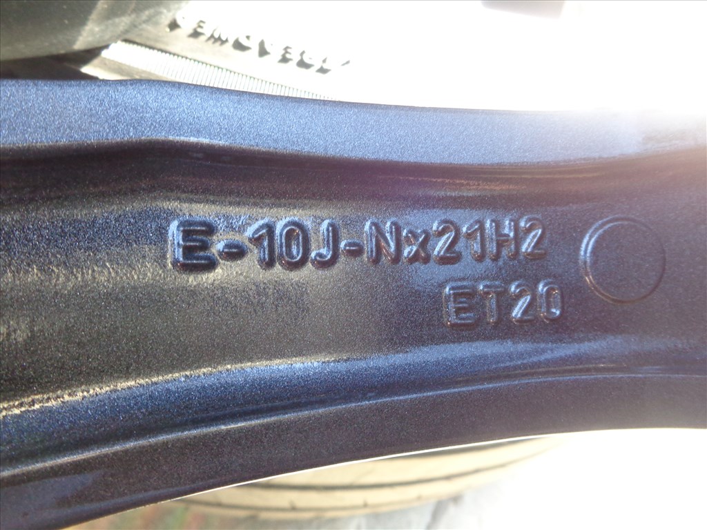 Audi Q8 / SQ8 / Q7 / SQ7 új gyári alufelnik + gumi gratisz 6. kép