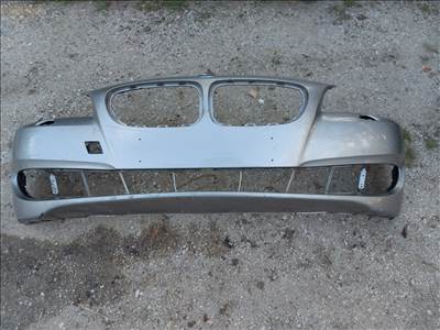 BMW 5-ös sorozat F10, F11 első lökhárító. Fényszórómosós 