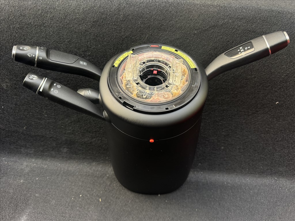 Tesla index sebváltó kormány tempomat kapcsolók 105735700a 1. kép