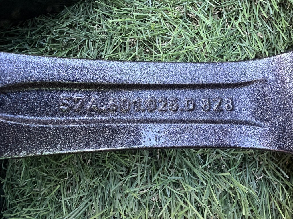 5x112 18" Skoda gyári alufelni 2DB 7Jx18h2 ET45 57 A.601 025.D 8Z8 6. kép