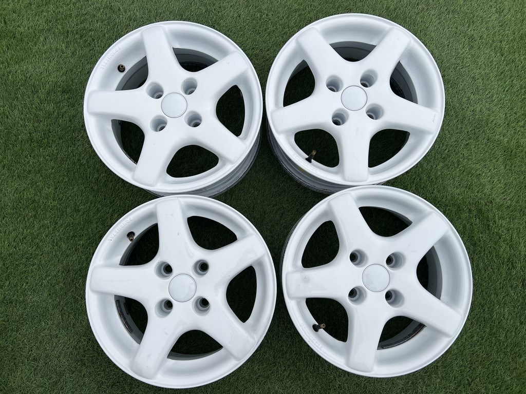 4x108 14" Fondmetal (Peugeot,Citroen) alufelni 6Jx15h2 ET18 1. kép