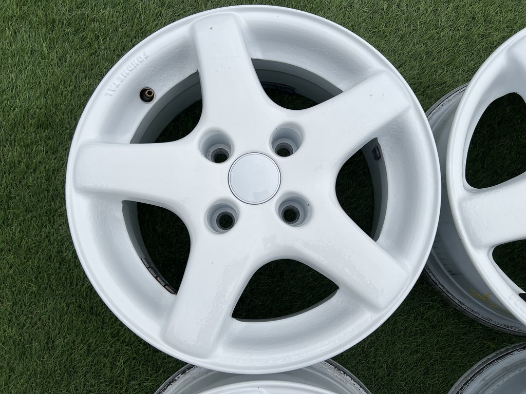 4x108 14" Fondmetal (Peugeot,Citroen) alufelni 6Jx15h2 ET18 4. kép