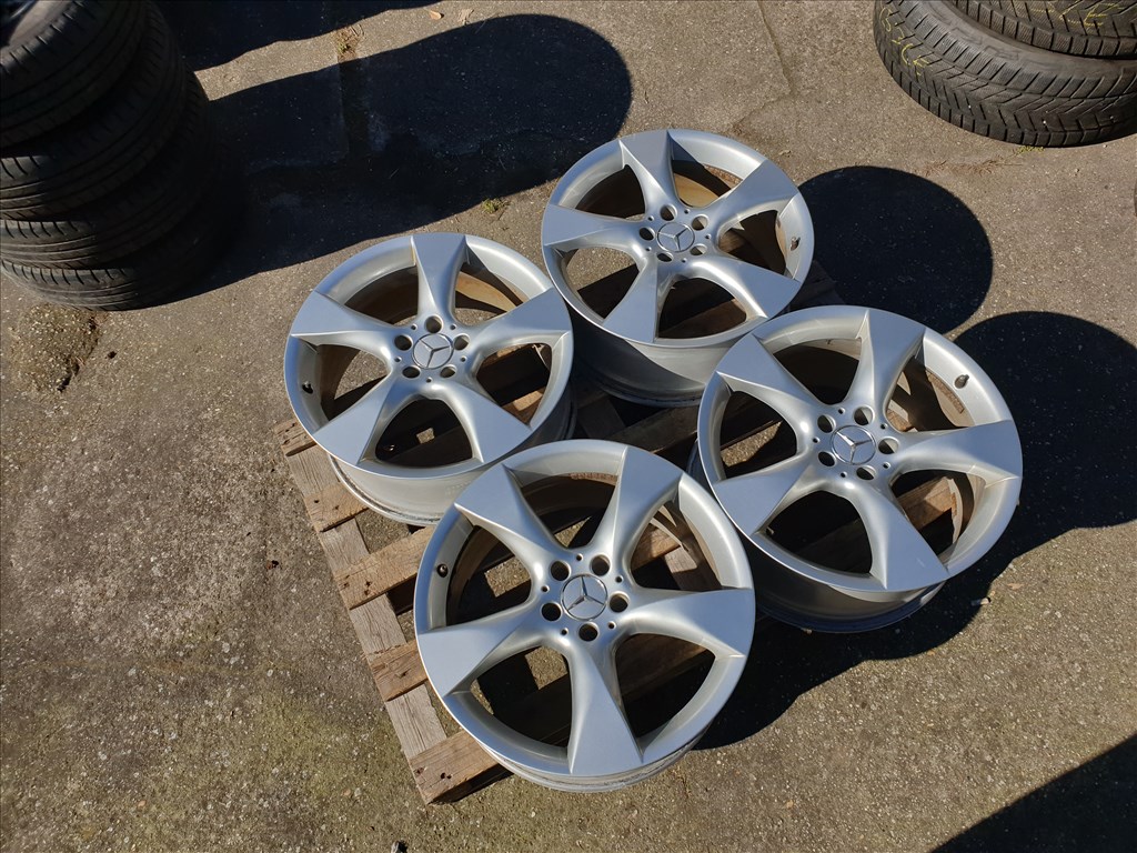 19" 5x112 Mercedes W218 CLS (2 széles) 1. kép