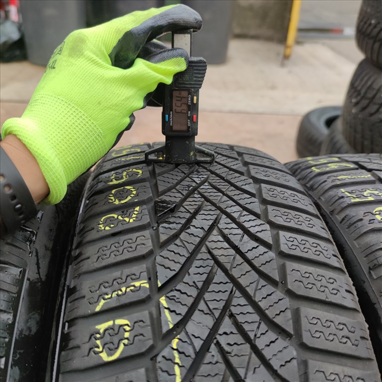  205/55 R16 Falken téli gumi 70000ft a 4db/190/ 2. kép