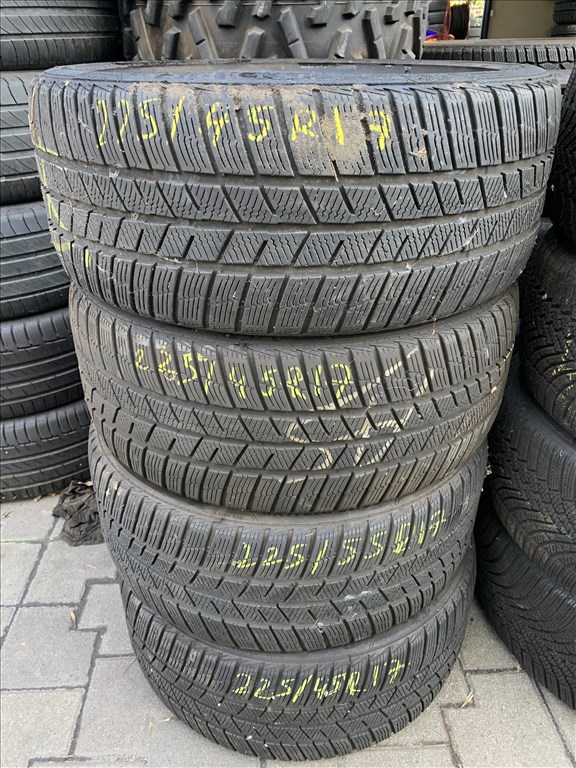  225/4517" újszerű Barum téli gumi  1. kép